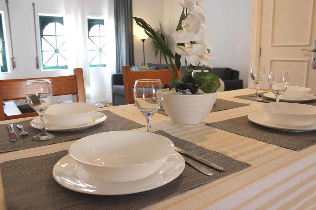 Lovely Apartment In The Center Of Aveiro Esterno foto