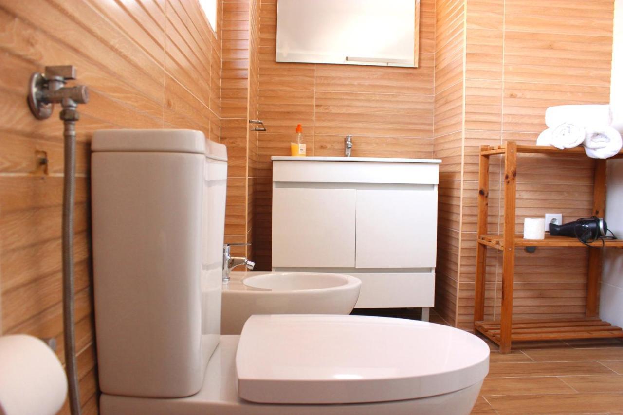 Lovely Apartment In The Center Of Aveiro Esterno foto