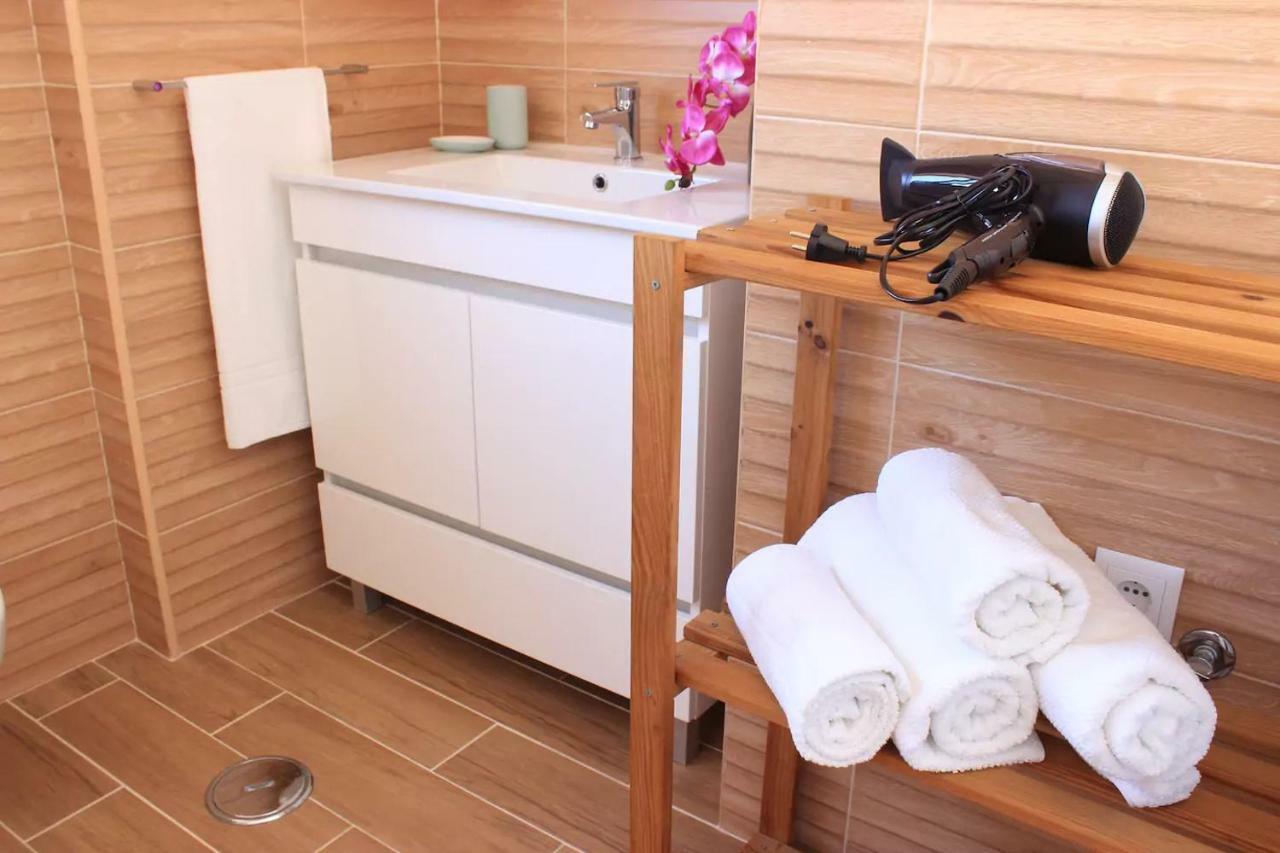 Lovely Apartment In The Center Of Aveiro Esterno foto
