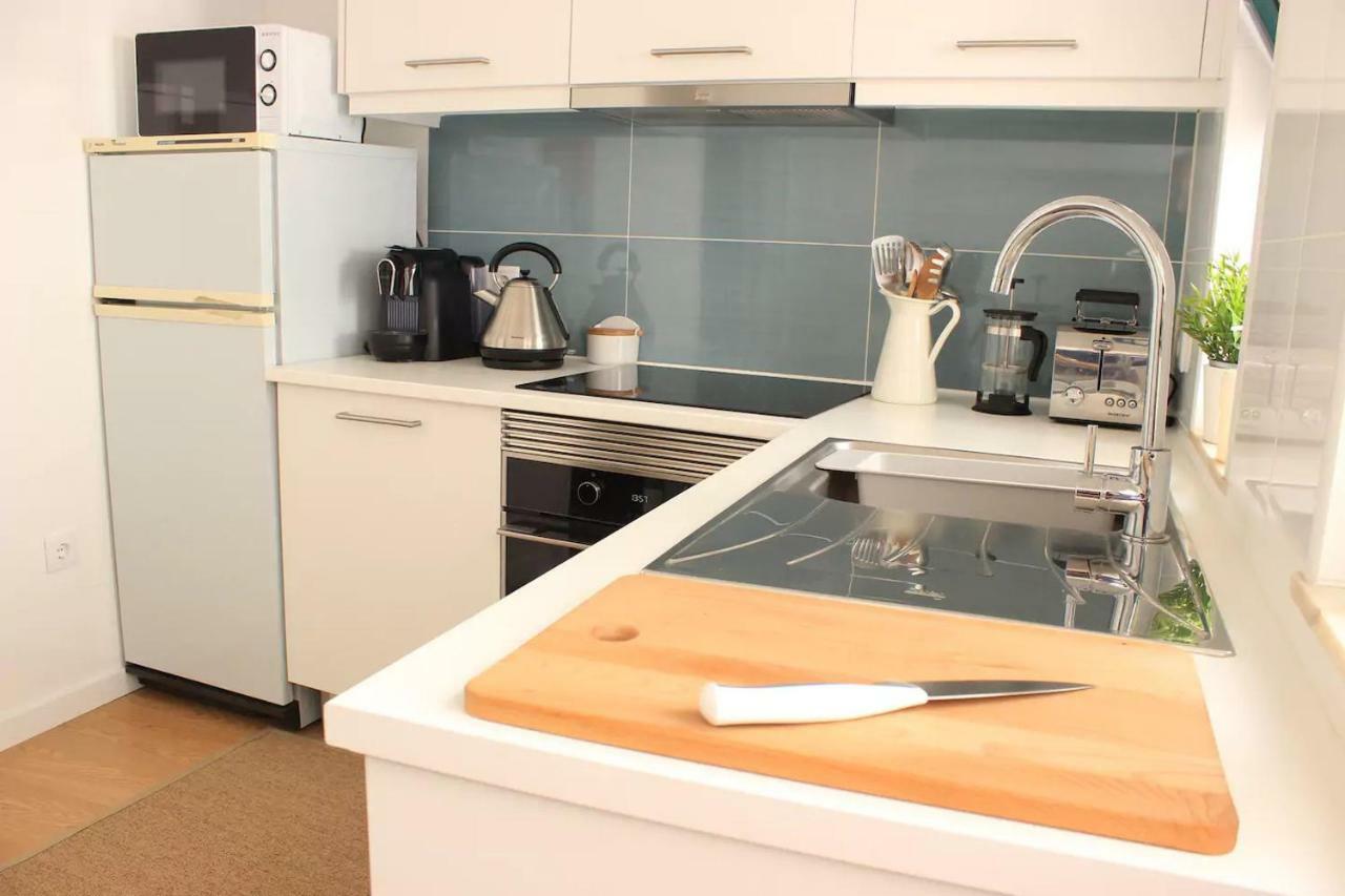 Lovely Apartment In The Center Of Aveiro Esterno foto
