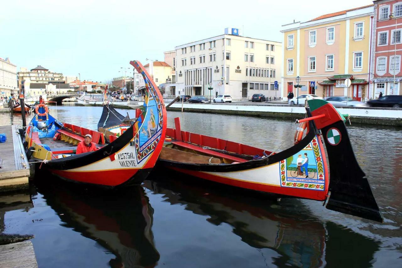 Lovely Apartment In The Center Of Aveiro Esterno foto