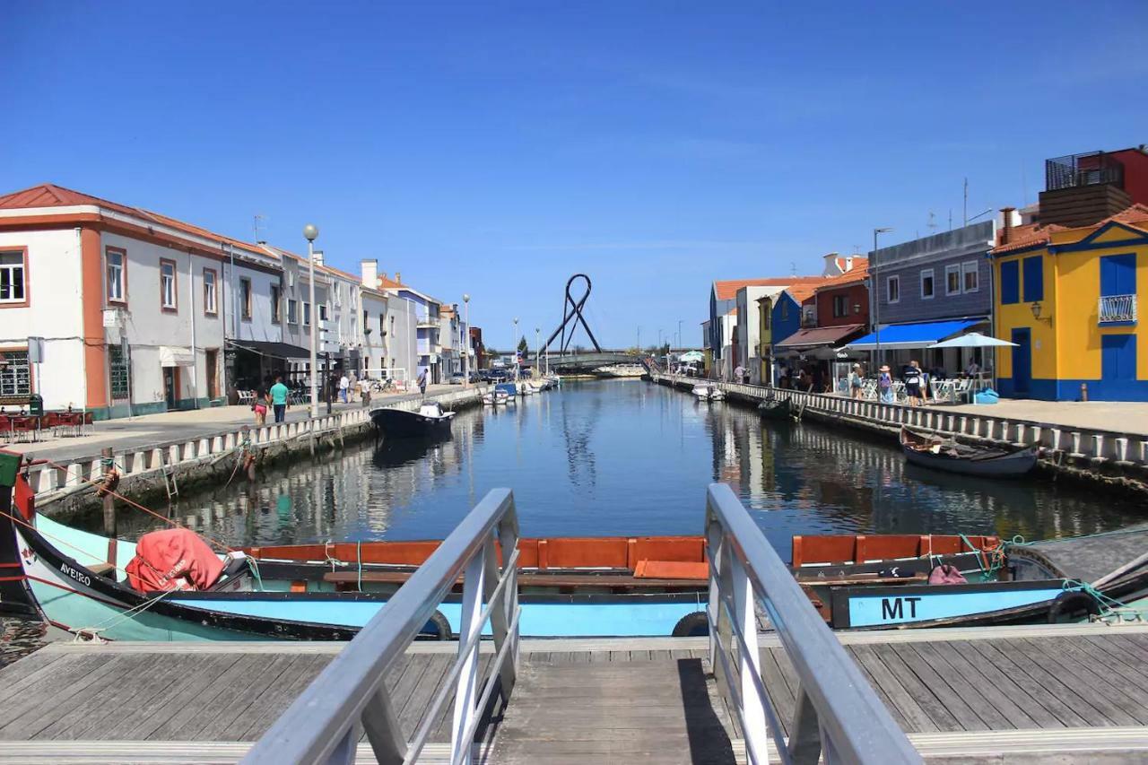 Lovely Apartment In The Center Of Aveiro Esterno foto